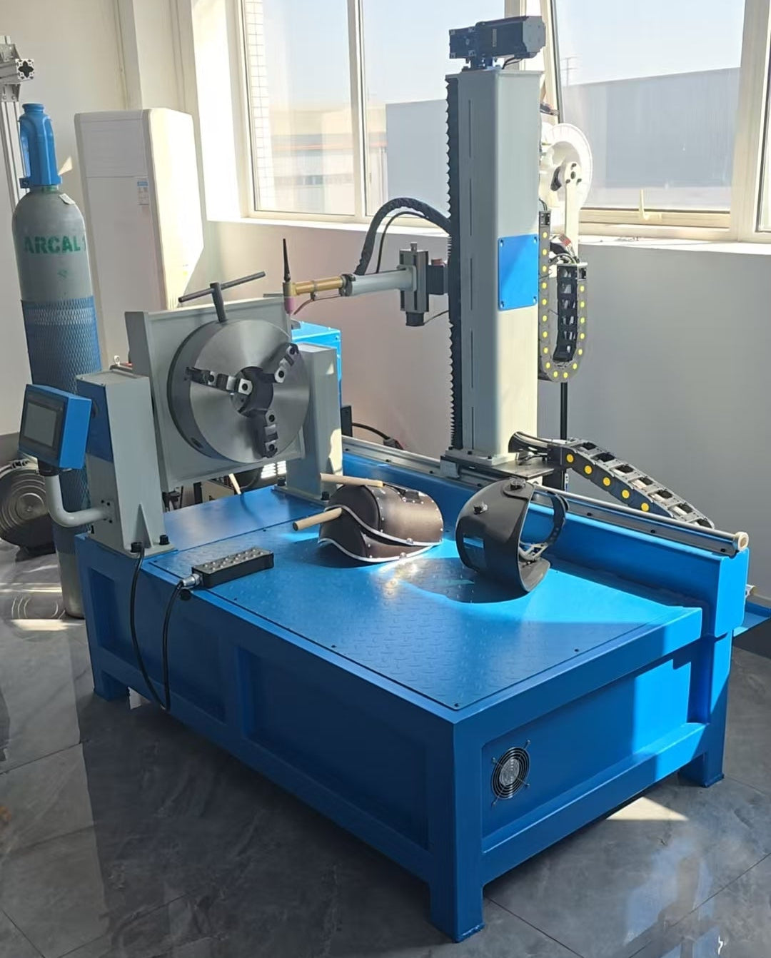 Automatic circumferential seam welding machine for round parts precision TIG welding with stable and uniform weld quality.